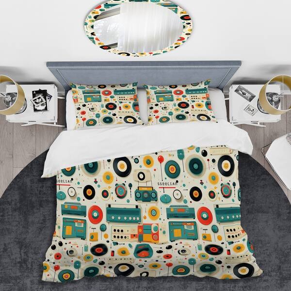 Designart "Turntables Boom Boxes Spots I" Orange Modern Bed Cover Set